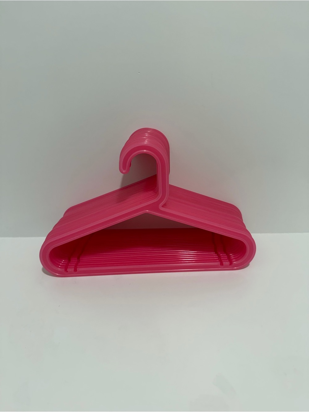 IKEA BAGIS Childrens Clothes Hangers Anna Efverlund Neon Pink set of 21